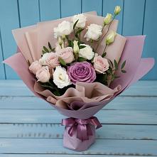 Букет цветов из:  Розы и Лизиантусы в Выездное