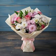 Букет цветов из:  Хризантемы, Альстромерии и Розы в Выездное