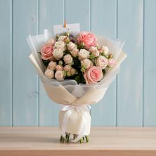 Букет цветов из:  Розы в Выездное