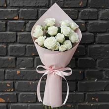 Букет цветов из:  Розы #REPLACE_PRED# Выездное