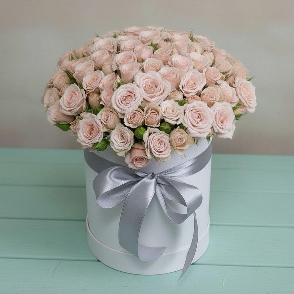 Цветочная композиция из Розы в шляпной коробке в Выездное